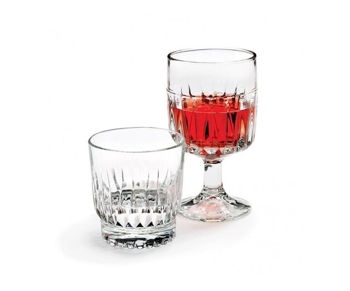 LIBBEY  Verre à vin sur pied 25 cl  " Winchester "