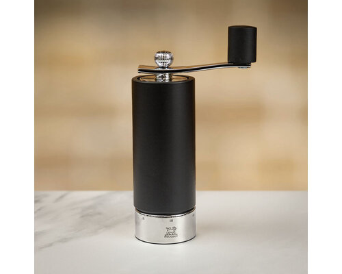 PEUGEOT  Zoutmolen 18 cm " ISEN "  beukenhout , zwart matte uitvoering