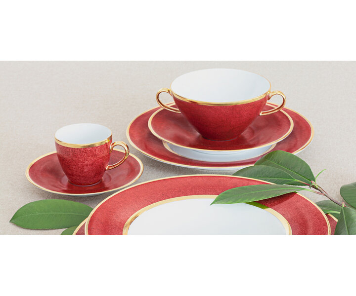 PORCEL  Assiette plate Ø 32 cm " Rouge " XXL  avec aile large