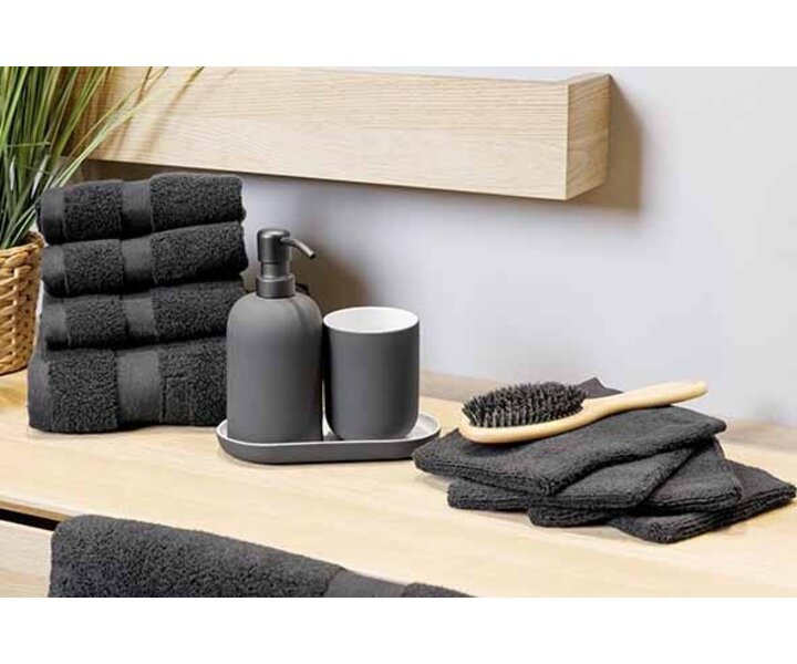 M&T Guest towel  50 x 30 cm " Antracite "   set with 4 towels