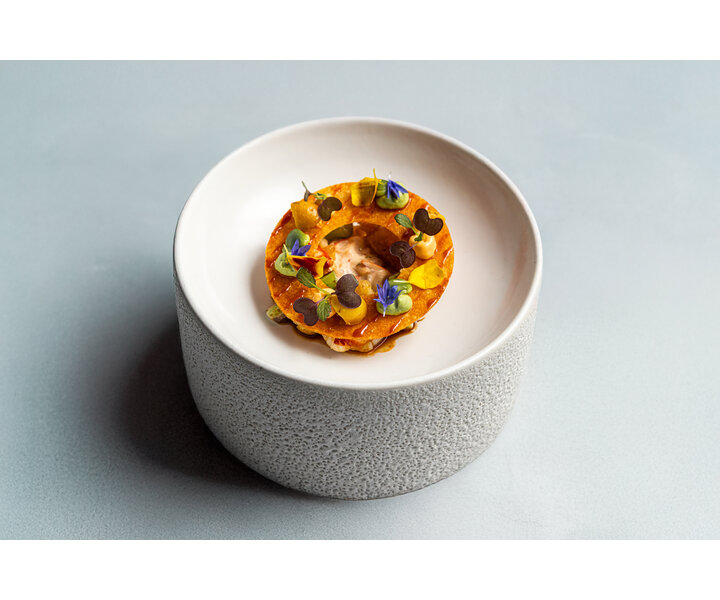 STUDIO RAW  Tower plate Ø 16 cm x h 7,8 cm " Vulcanic "  Design by Kevala