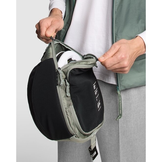 DB X ASSOS CYCLING CAPSULE SET DUFFEL BAG