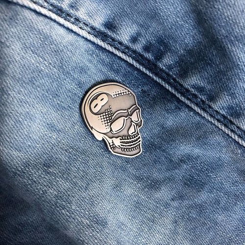 Creamlab 8 Ball Skull Pin (Soft Enamel) by Tizieu