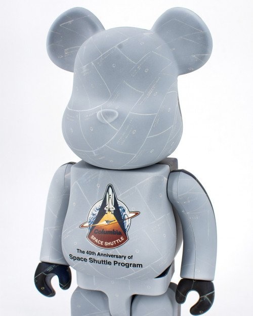 Medicom Toy 400% u0026 100% Bearbrick set - Space Shuttle Program (NASA)