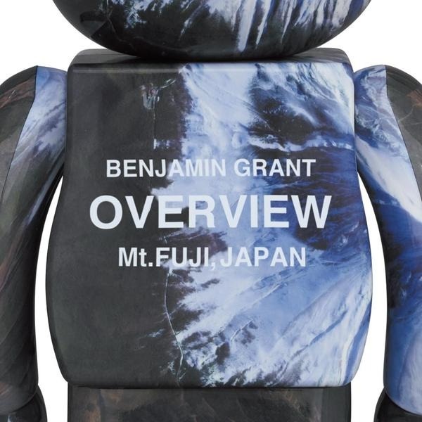 1000% Bearbrick - Fuji Overview (Benjamin Grant) by Medicom Toys