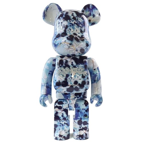 Medicom Toys 1000% Bearbrick - Lfyt x Stash (Blue & White) Medicom Toys 1000% Bearbrick - Lfyt x Stash (Blue & White)