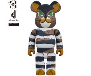 1000% Bearbrick - Yoko Sano the cat that lived a Million times