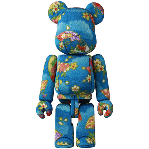 Medicom Toys 200% KimeKomi Bearbrick - Fans & Cherry Blossoms by Medicom Toys Medicom Toys 200% KimeKomi Bearbrick - Fans & Cherry Blossoms by Medicom Toys