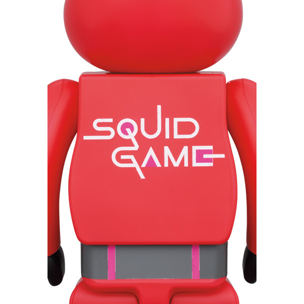 400% & 100% Bearbrick Set - Squid Game (Triangle Guard) by Medicom