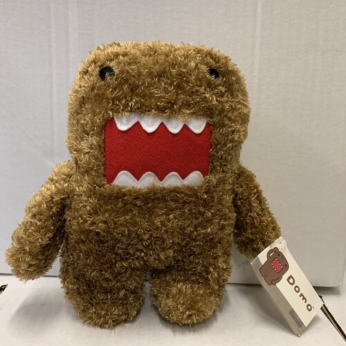 Domo Plush (17cm) Domo Plush (17cm)