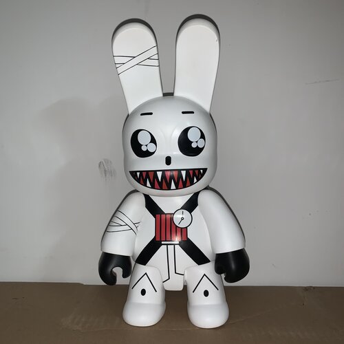Toy2r [USED] 9" Qee Dalek Bunny (White)