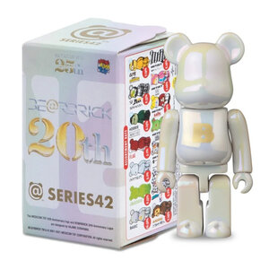 Medicom Toy Bearbrick Blindbox series 42 - 1x Blindbox