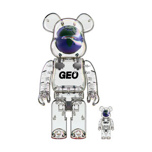 Medicom Toy 400% & 100%  Bearbrick set – GEO (Earth ed.)