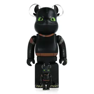 Medicom Toy 100% & 400% Bearbrick set  - Toothless Medicom Toy 100% & 400% Bearbrick set  - Toothless
