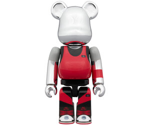medicom-toy-100-bearbrick-