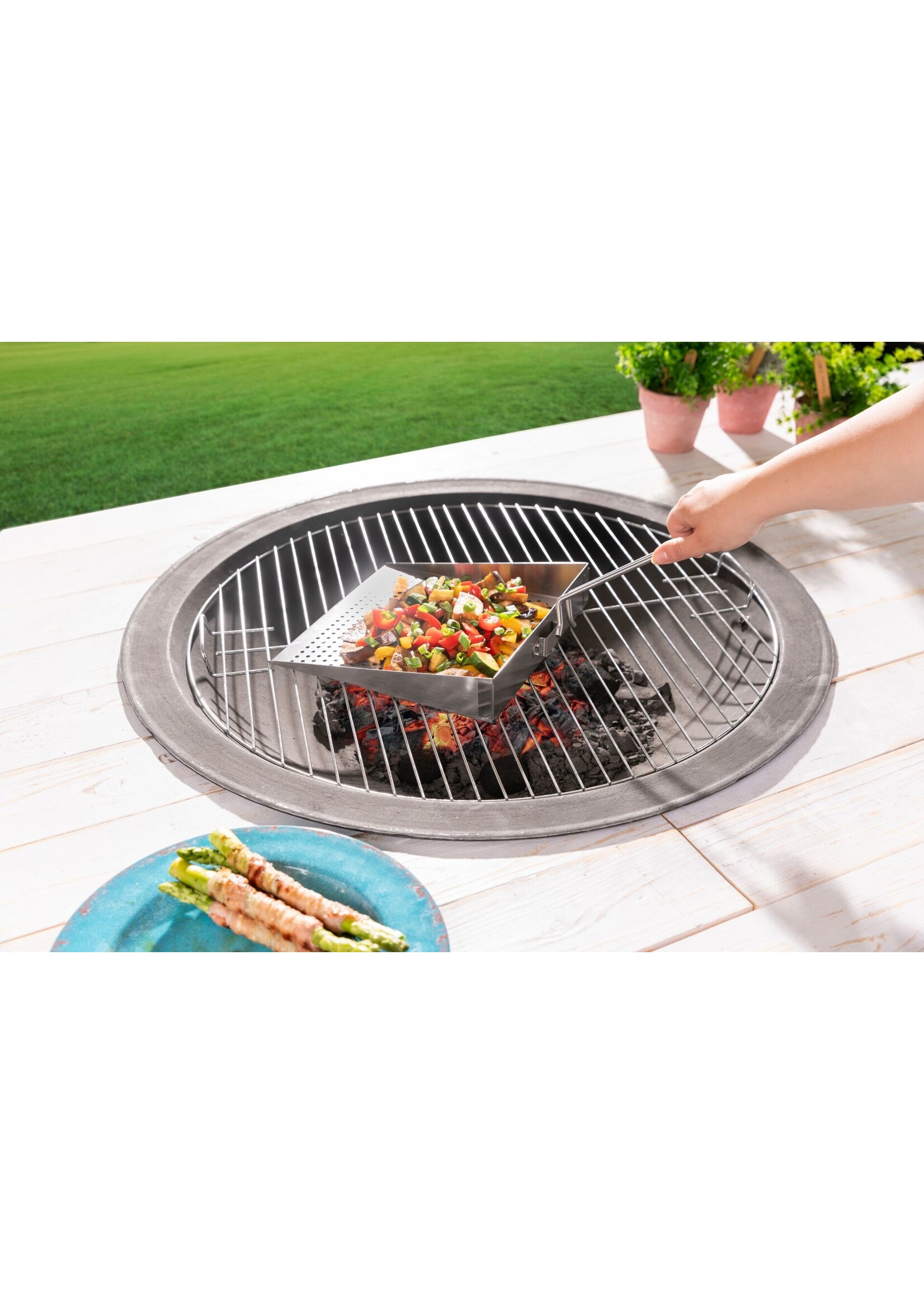 Hecht International 204270119-HE Edelstahl Grillplatte mit abnehmbarem Griff