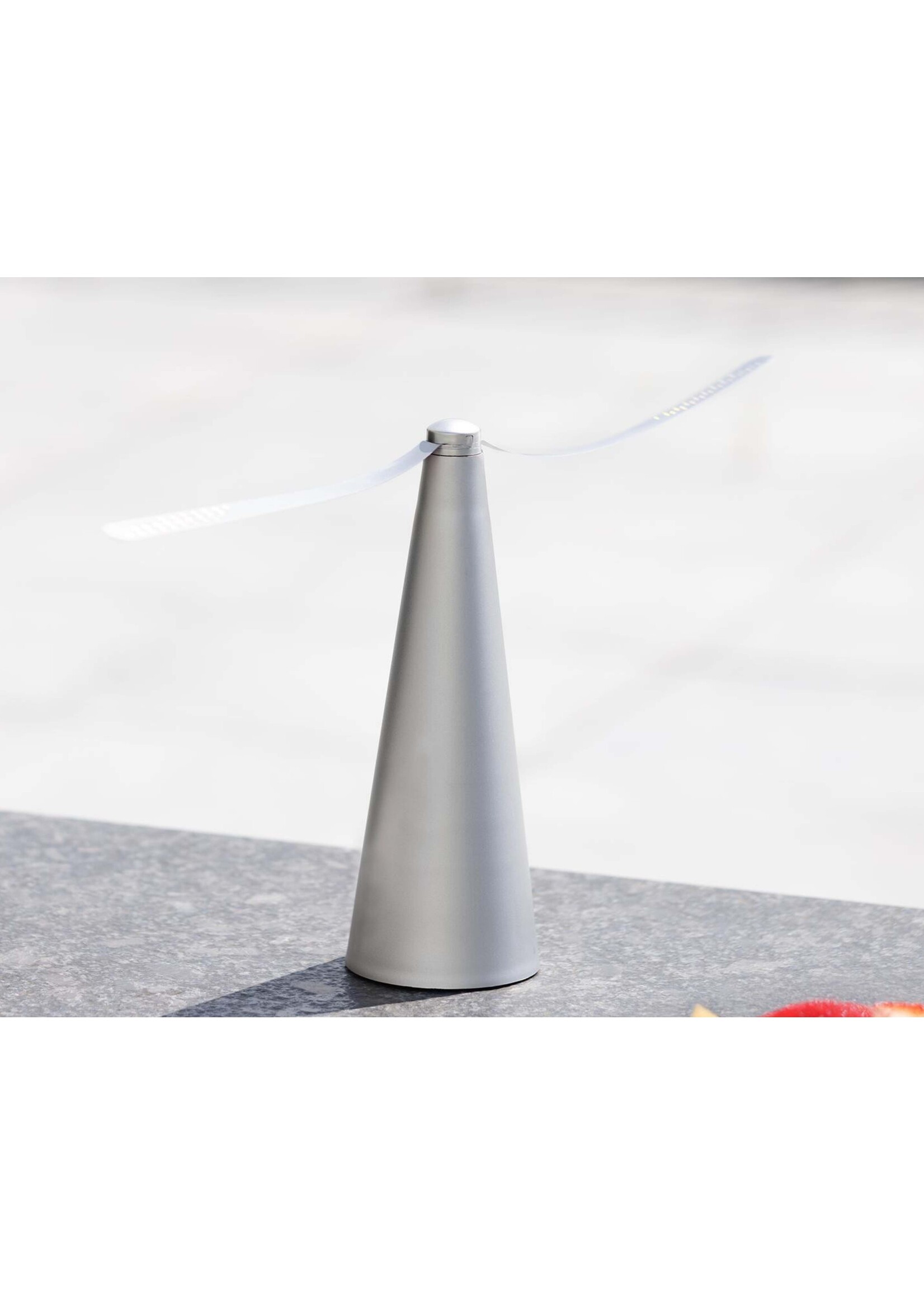 Insekten Ventilator mit 2 Flügeln silber Batteriebetrieb 61513