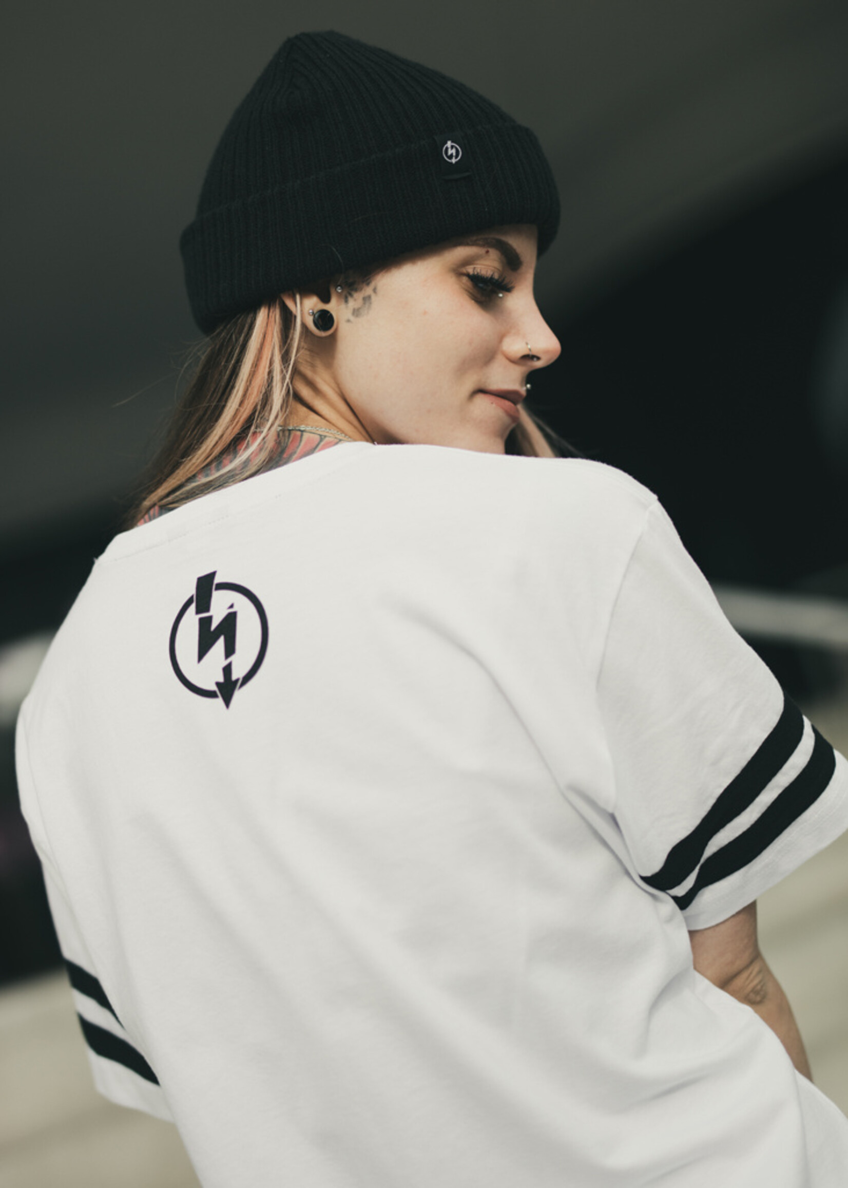 Longshirt Stripe weiß - unisex - Lang geschnitten