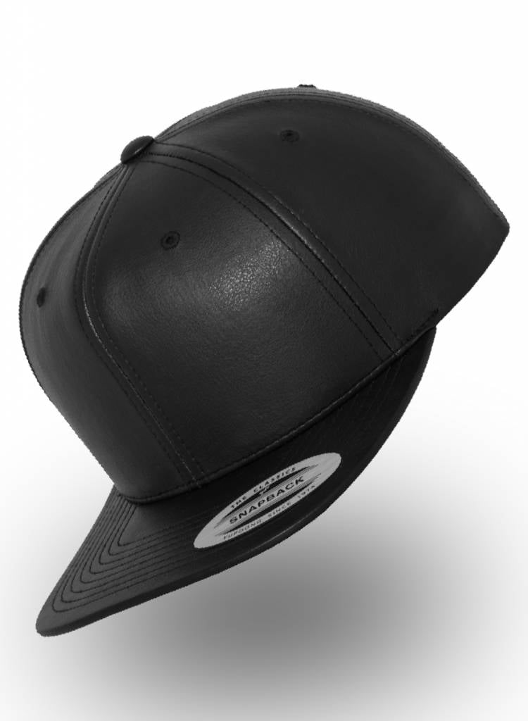 Flexfit by Yupoong Snapback Black Leather Black