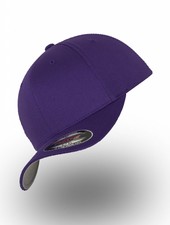 Flexfit by Yupoong Baseball Cap Fitted Purple