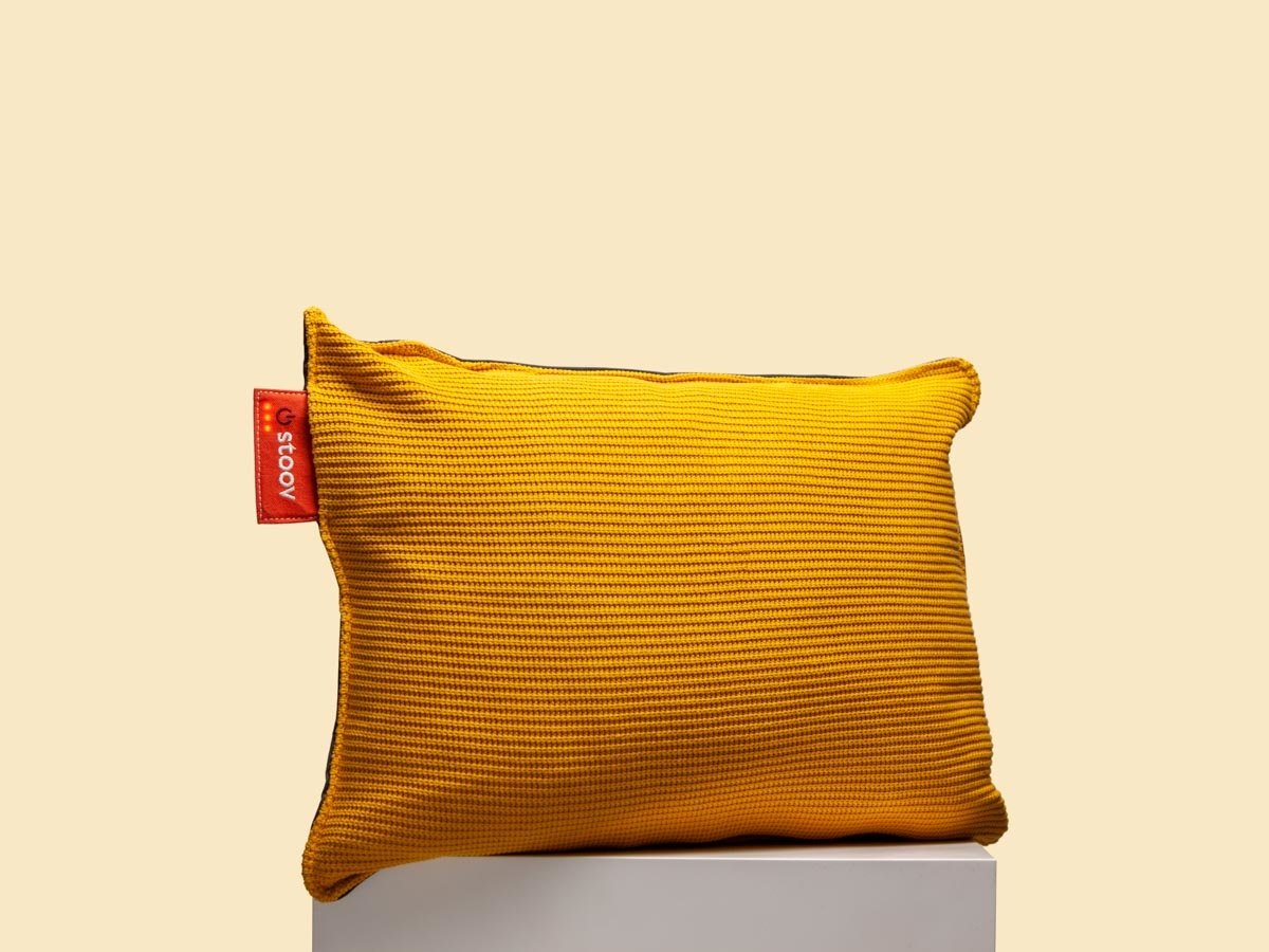 Stoov® Ploov Knitted 45 x 60 heated throw pillow Stoov® Cordless