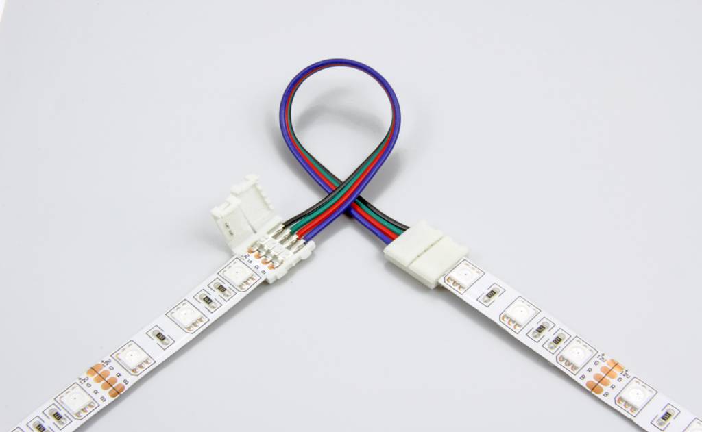 knoop Twinkelen zingen Flexibele Connector voor RGB Led Strips | Soldeervrij | AppLamp.nl