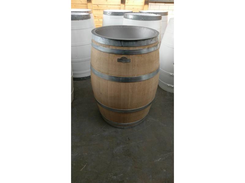 Wine barrel "wine cooler"