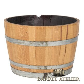 Wine barrel tub - Copy Wine barrel tub - Copy