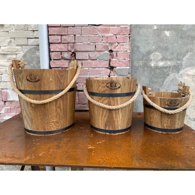 Wooden bucket  'Dark oil'