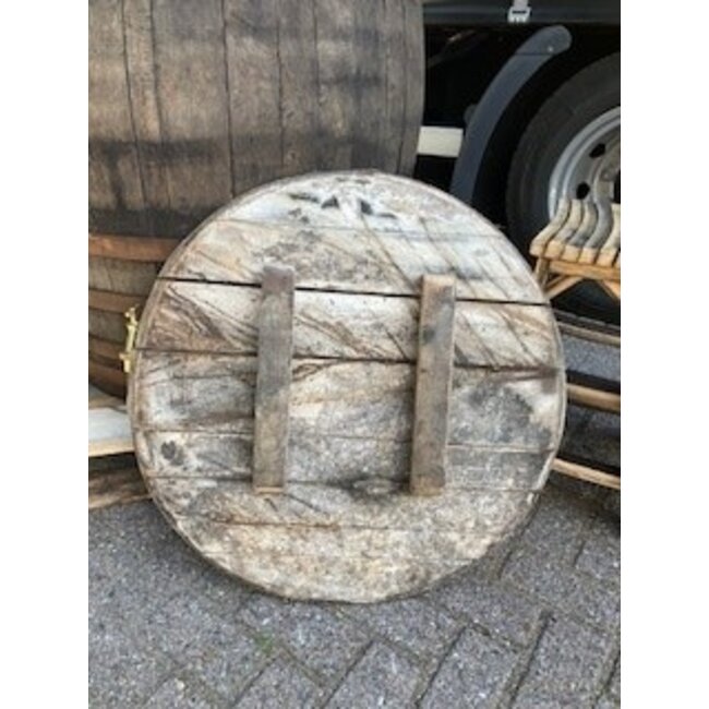 Wine barrel lid - Copy