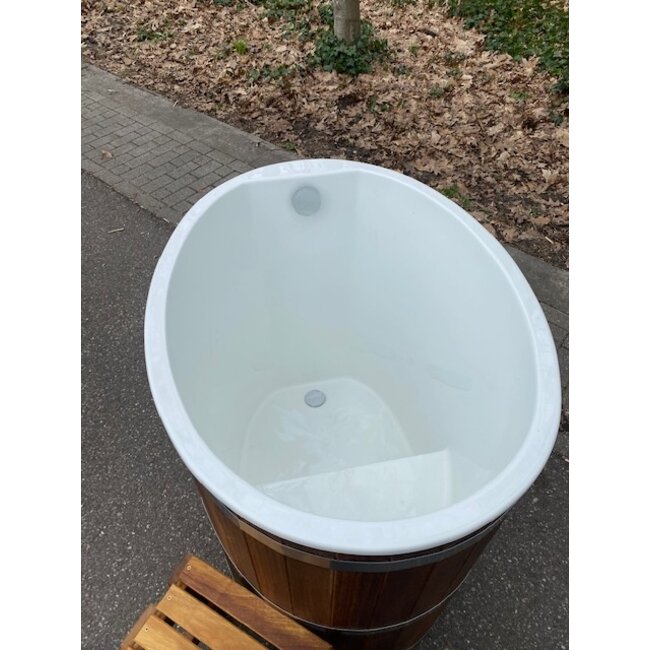 Dompelbad met trap en deksel