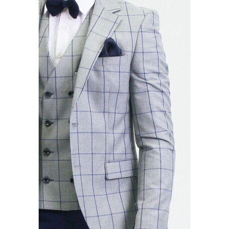 Ed Oliver Suit