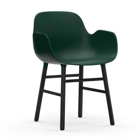 Normann Copenhagen Poltrona forma 56x52x80cm verde legno plastica nera