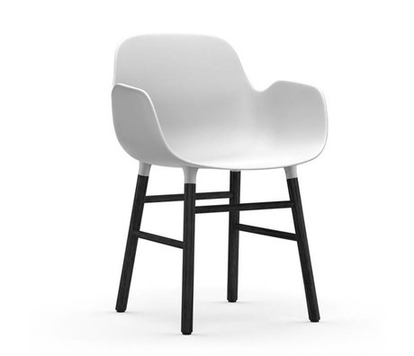 Normann Copenhagen Fauteuil forme blanc bois en plastique noir de 56x52x80cm