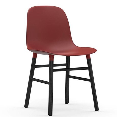 Normann Copenhagen Stuhl Form rot schwarz Kunststoff holz 48x52x80cm