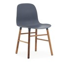 Normann Copenhagen Stuhl Form blau braun Kunststoff holz 48x52x80cm