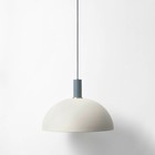 Ferm Living Lámpara colgante Cúpula de poca luz gris metálico de color azul oscuro