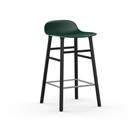 Normann Copenhagen forme Tabouret bois vert en plastique noir de 43x42,5x77cm