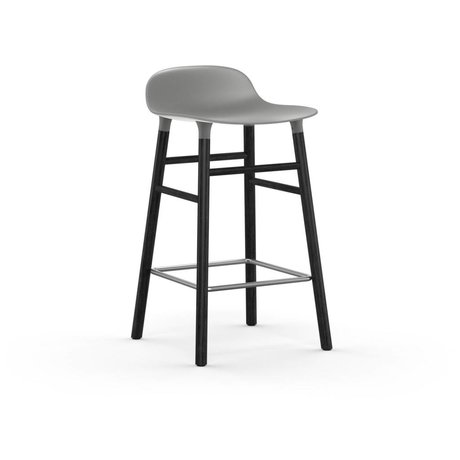 Normann Copenhagen Sgabello forma grigia di plastica nera in legno 43x42,5x77cm