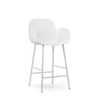 Normann Copenhagen Taburete de bar reposabrazos fabricado en acero plastico blanco 65cm