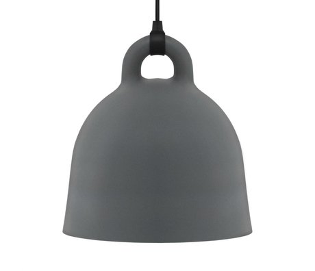 Normann Copenhagen Lámpara colgante campana de aluminio gris L Ø55x57cm