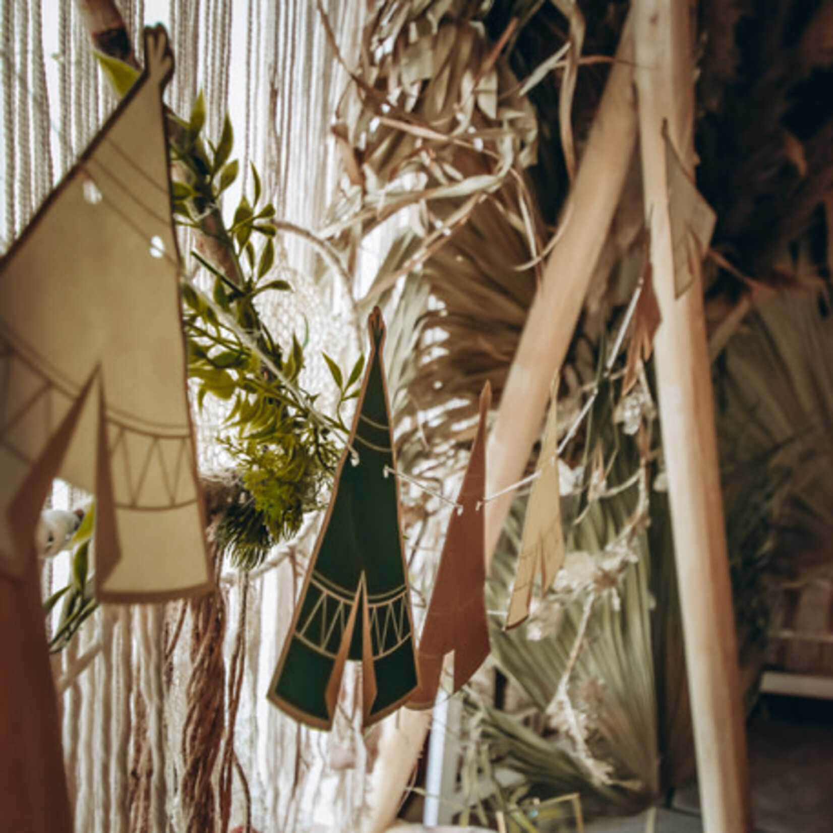 AF Indian forest tipi garland