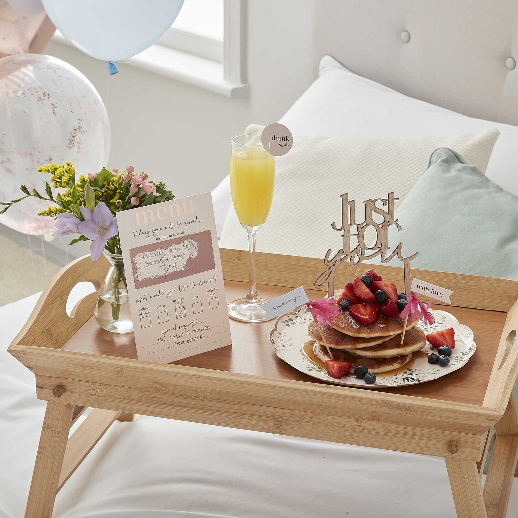 GINGERRAY Customisable Breakfast in Bed Set