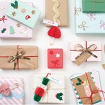 CARDS & WRAPPING