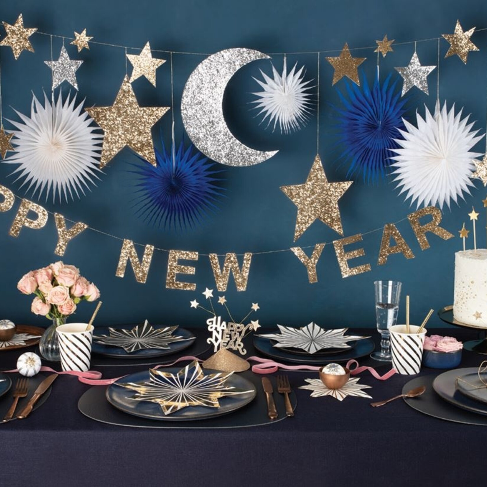 MERIMERI Celestial New Year garland