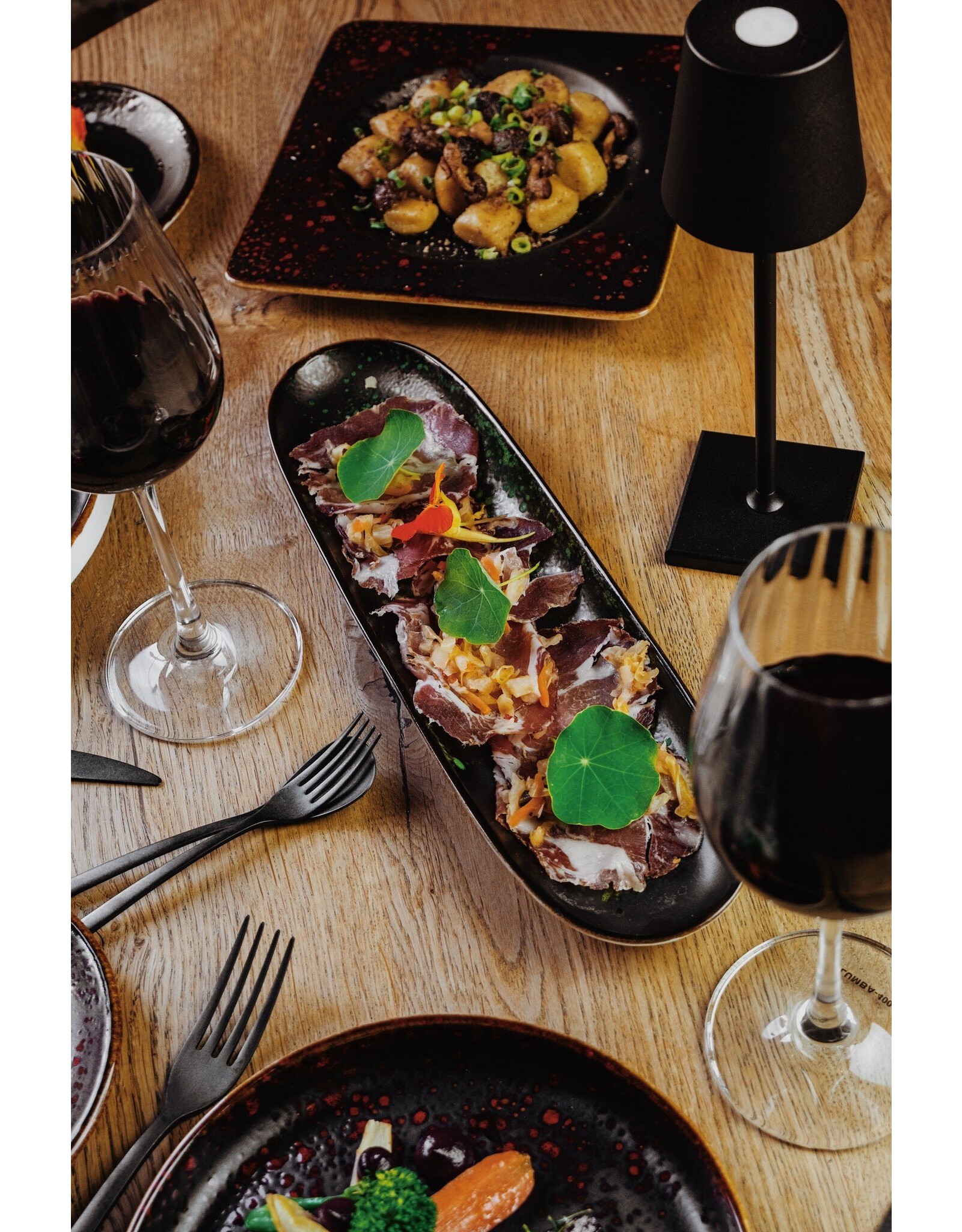 Stylepoint Amazon Wildflower Oval Plate  34x10cm