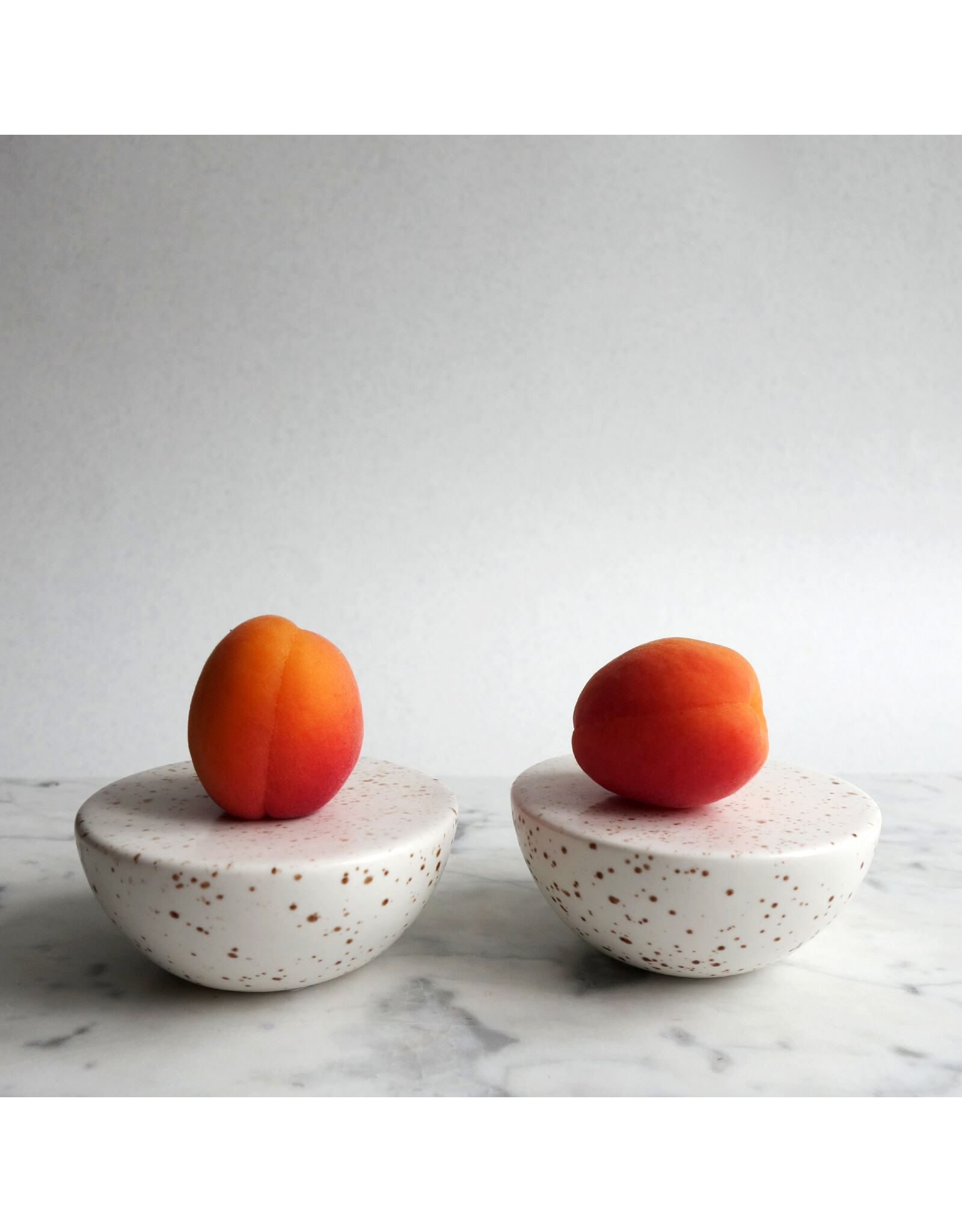 Stylepoint Presentation Shape Half Sphere M White 8.5x4cm