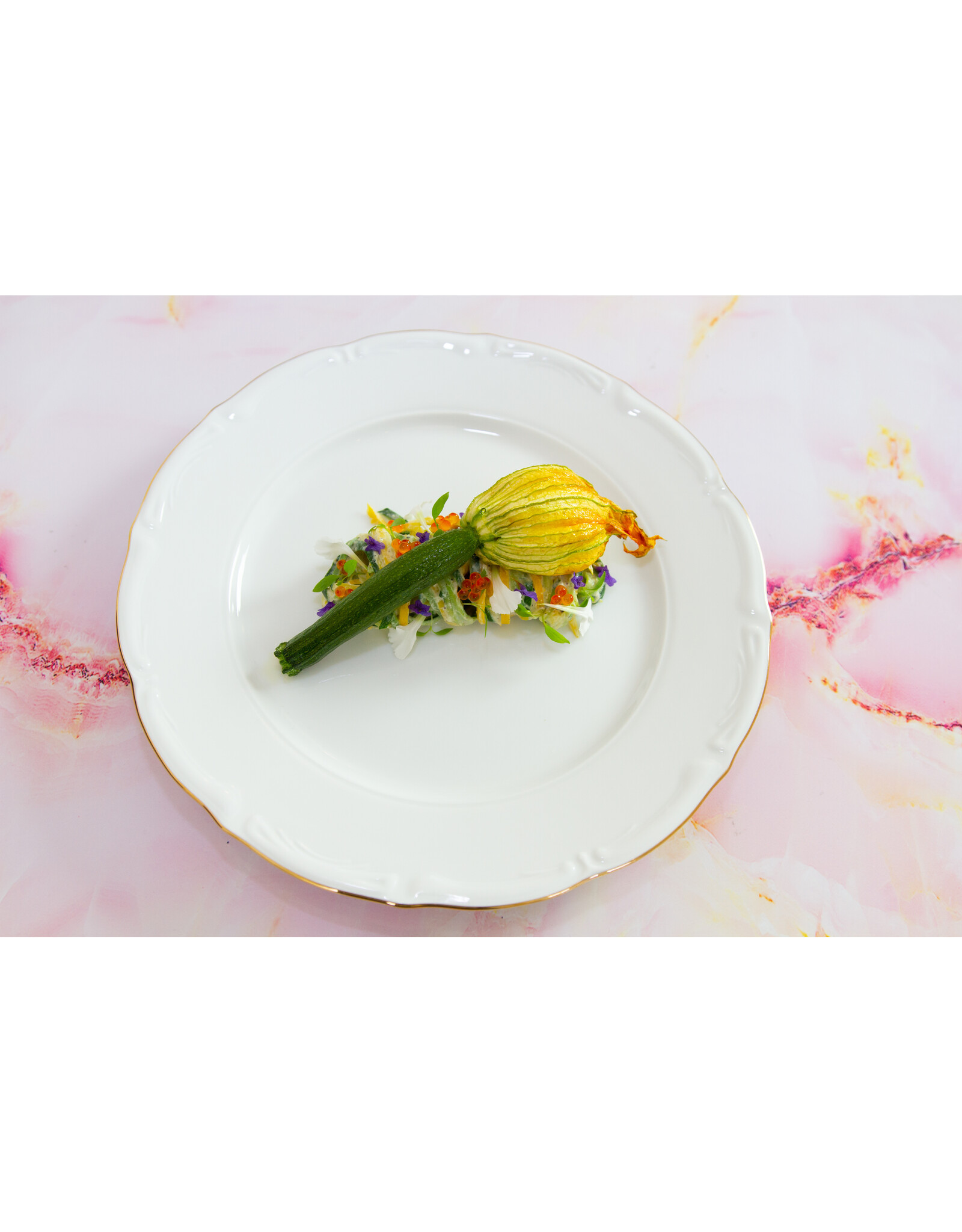 Stylepoint Q Basic Maria Theresa Plate, White with gold rim, 28cm