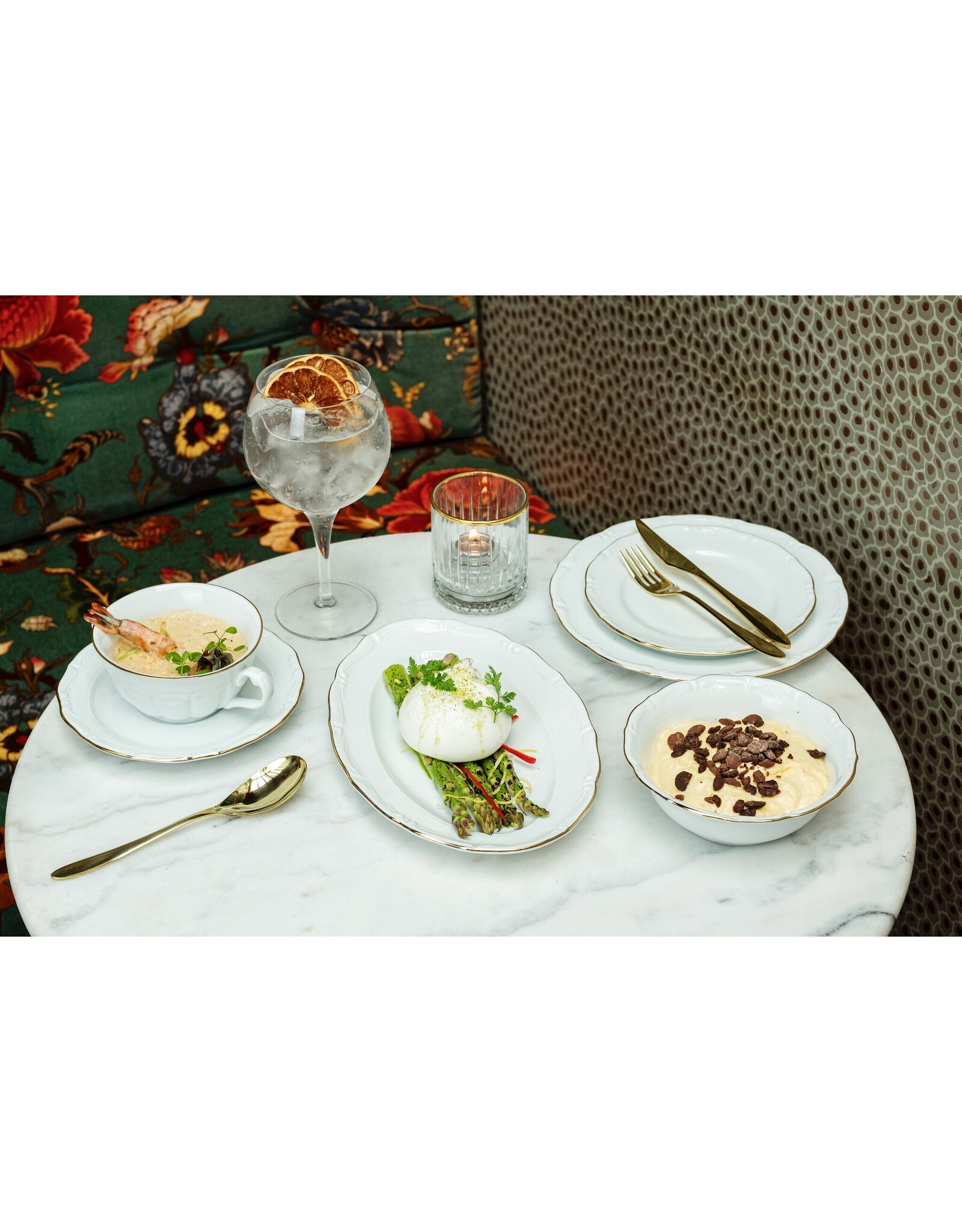 Stylepoint Q Basic Maria Theresa Bord, Wit met gouden rand, 17cm