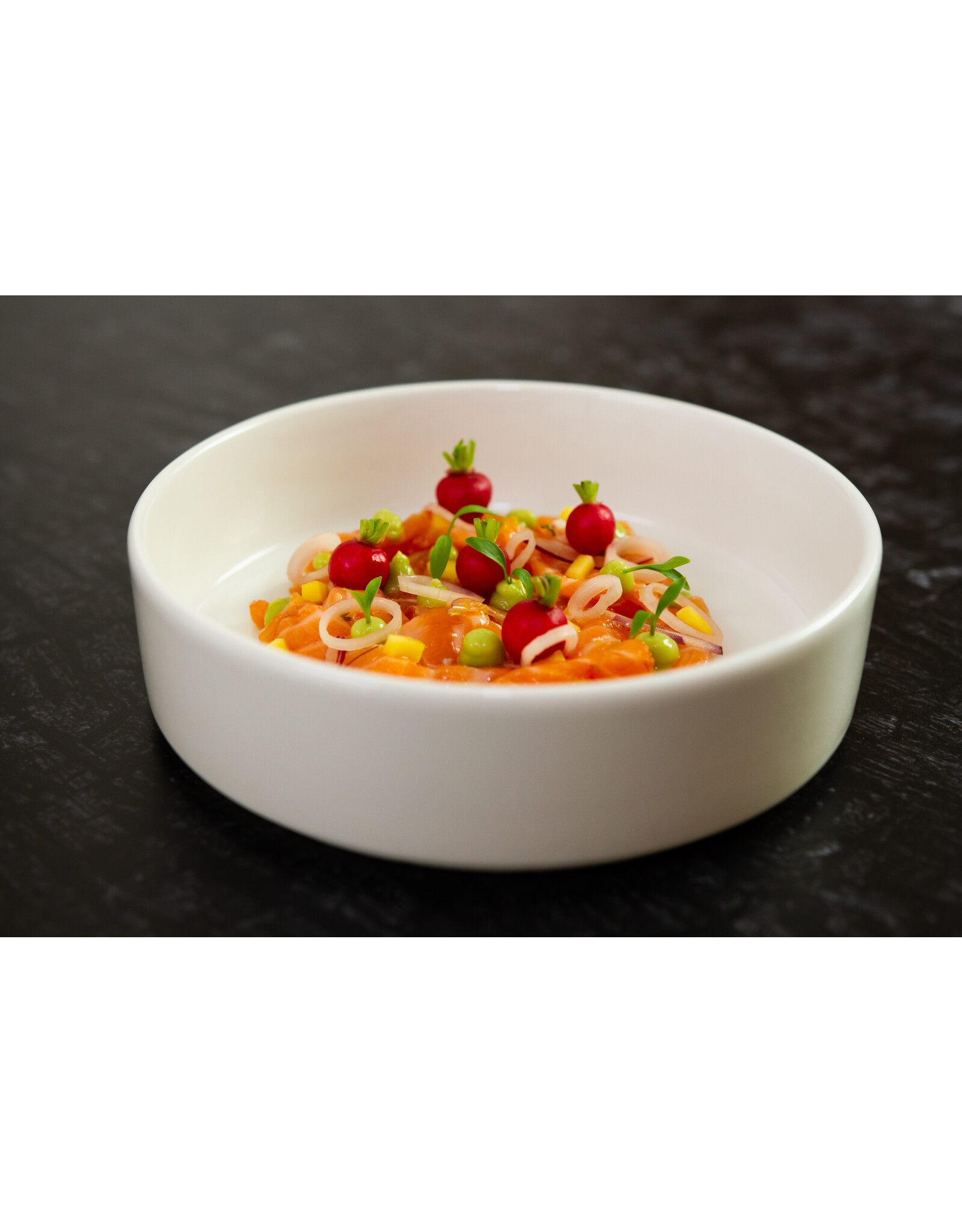 Stylepoint Q Performance White deep plate with raised edge, stackable 18 cm